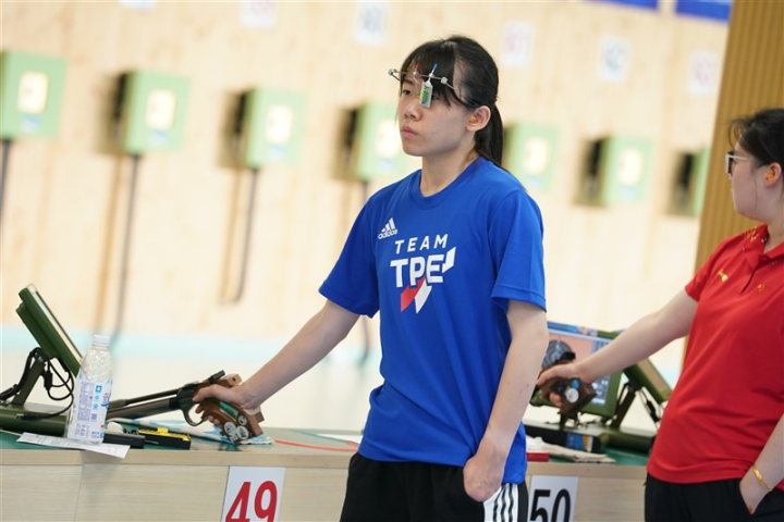 Taiwan sharpshooter Chen Yu-ju at the women's 10-meter air pistol event. Photo courtesy of Chinese Taipei University Sports Federation July 29, 2023