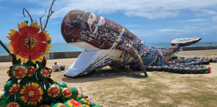 2023「舞。漁網」澎湖海廢地景藝術節分別於澎湖群島共5個地景展場展出，主場大型地景「方舟」巨大鯨魚吸睛，盼讓民眾感受海洋「有希望」。