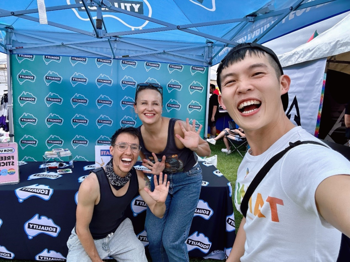 彩虹平權大平台林忠毅（右一）赴澳洲「澳洲平等組織」實習。