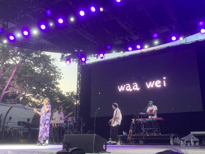 魏如萱帶來的抒情歌曲讓臺下聽眾如癡如醉