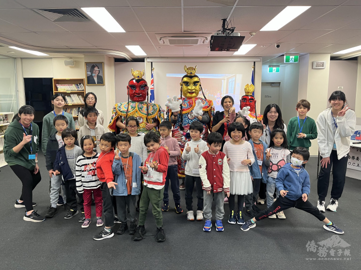 雪梨 FASCA成員教導三太子活動合影