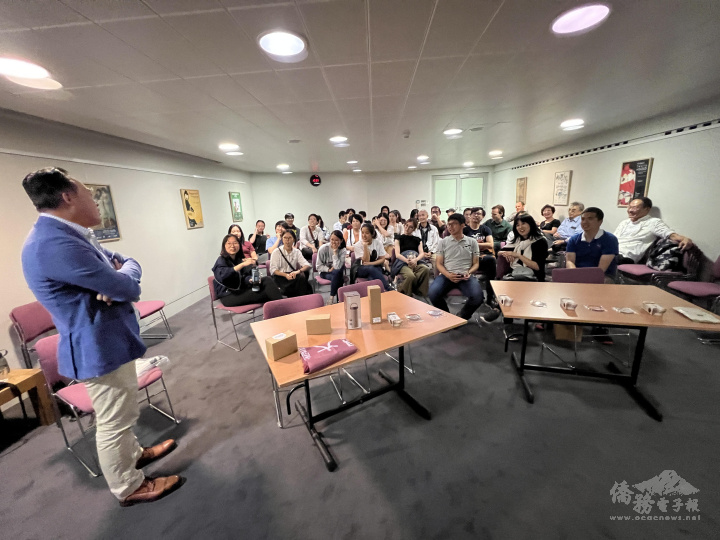 邀請劍橋大學費茲威廉(Fitzwilliam)博物館亞洲部負責人林政昇博士演講，分享旅英心路歷程與職涯經驗交流