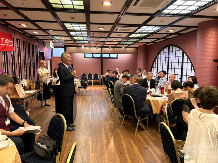 神奈川日華親善協會會長松本純致詞