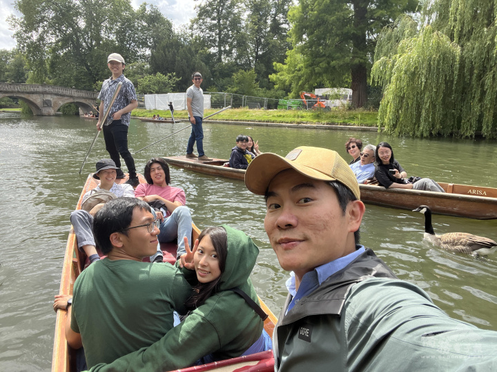 劍橋康河撐篙為臺大校友會一日參訪行程留下美好回憶