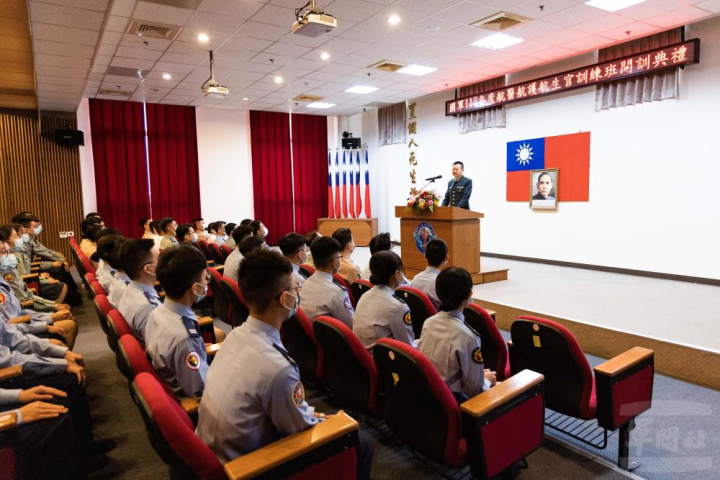 岡山分院舉辦「國軍112年度航空醫官、航空護理官、航空生理官訓練班」開訓典禮