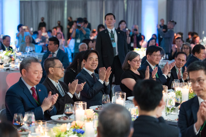 「副總統特使團出席巴拉圭共和國新任總統貝尼亞就職典禮」出席美國紐約主流暨僑界人士午宴