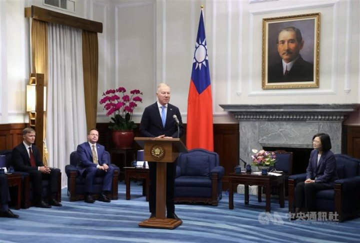 Estonian lawmaker Marko Mihkelson speaks at the Presidential Office on Thursday. CNA photo Aug. 10, 2023