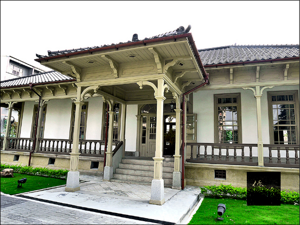 市定古蹟原台南廳長官邸修復工程，獲得國家卓越建設獎。（台南市文化局提供）