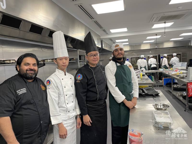 兩位講座參訪GLOBAL COLLEGE AUSTRALASIA職業學校餐飲科