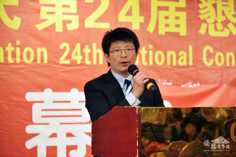 蔡季穎說委員長徐佳青因適逢僑務委員會議，無法親自出席，轉達她的問候，祝福宗親身體健康，活動圓滿成功