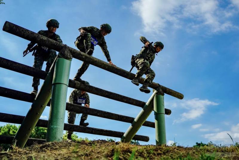 陸軍機步234旅聯兵1營日前實施基地普測。