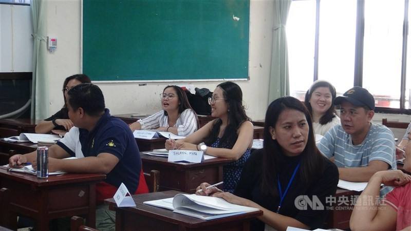 Students attend a free Mandarin class offered by the Taipei City Government. CNA Photo July 15, 2023.