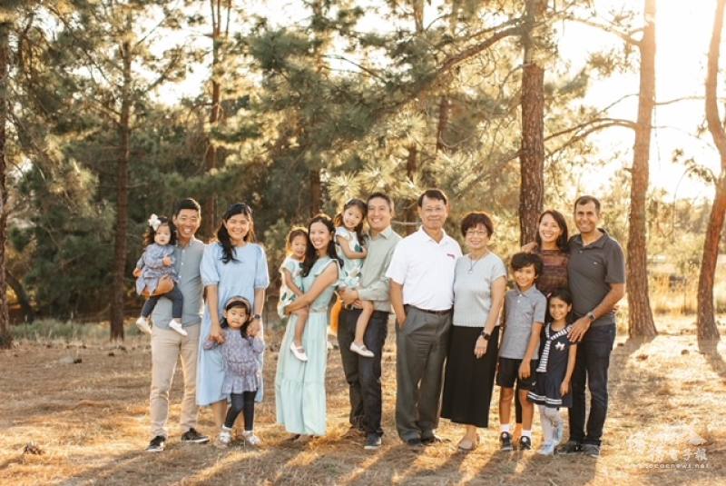 Mr. Jimmy Yang and his family