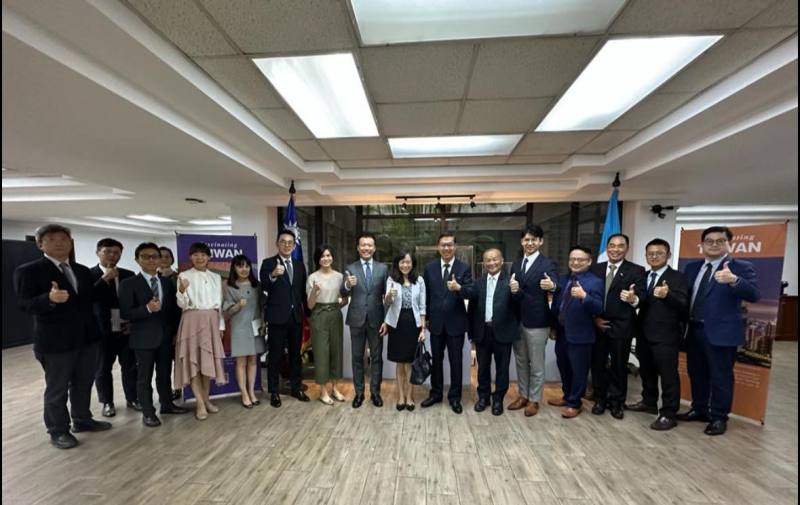 駐瓜地馬拉大使館歡迎我外交部國經司司長率領考察團隊訪瓜