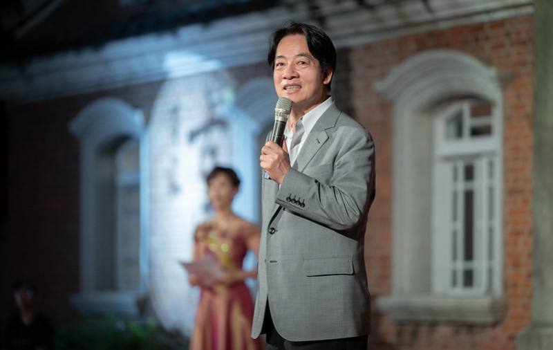 副總統出席「黃家古厝26週年中秋音樂會」，並致詞