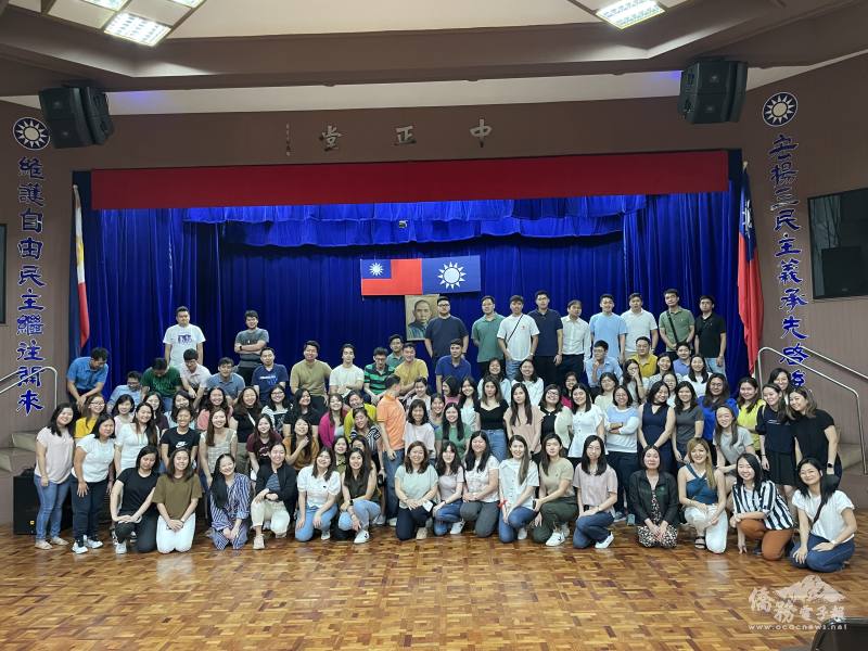 2023年菲華青年文化交流觀摩團大合照
