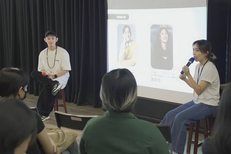 少林有限公司創辦人林劭慈(右)分享創業理念及開幕喜悅