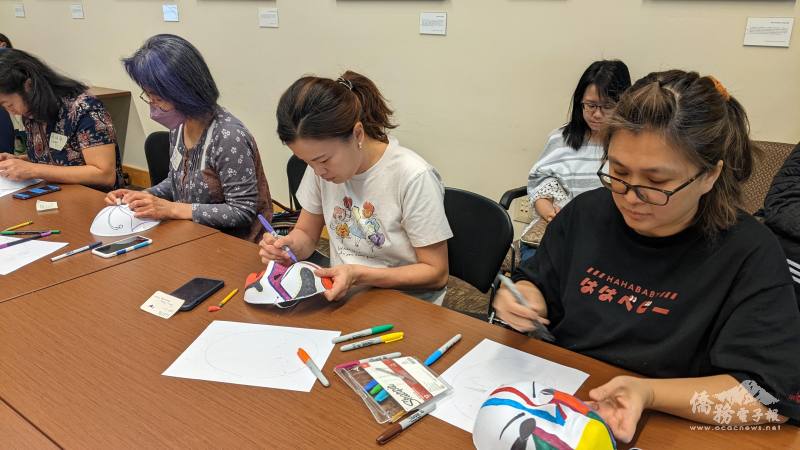 學員們認真學習