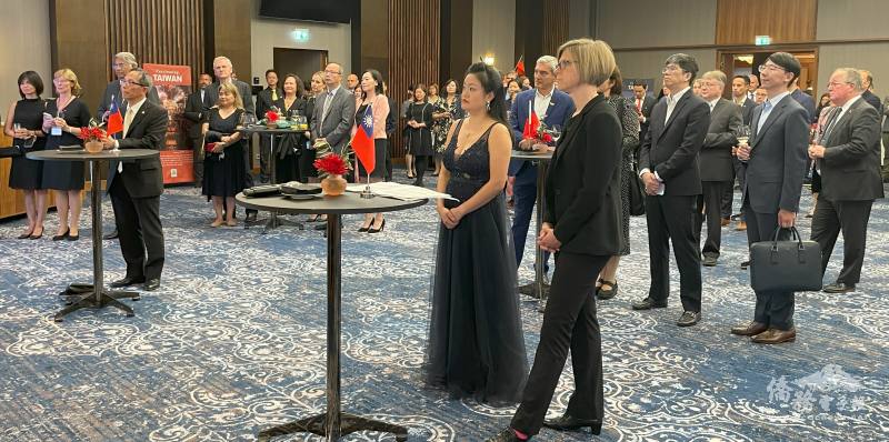 黑森州議會友我主流人士及僑領歡聚一堂，共同為中華民國慶生