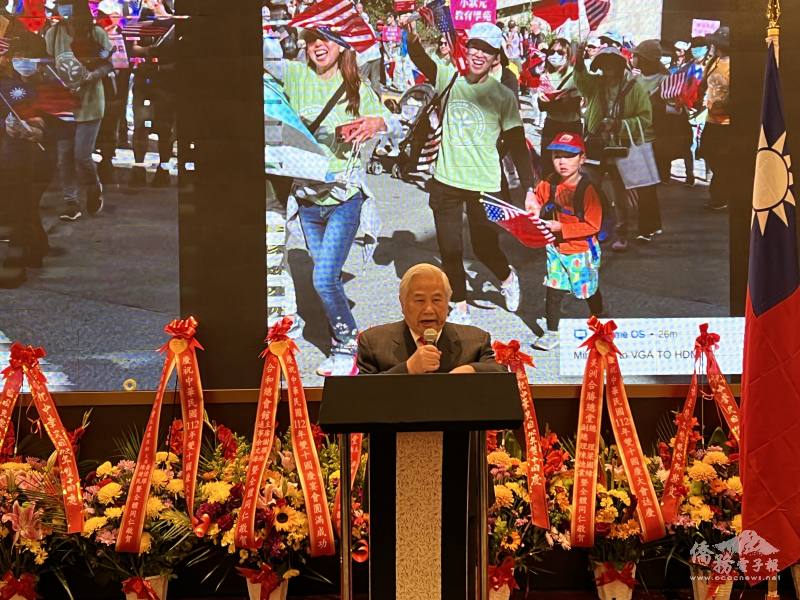 中華傳統文化協會會長鄧灼照致歡迎詞