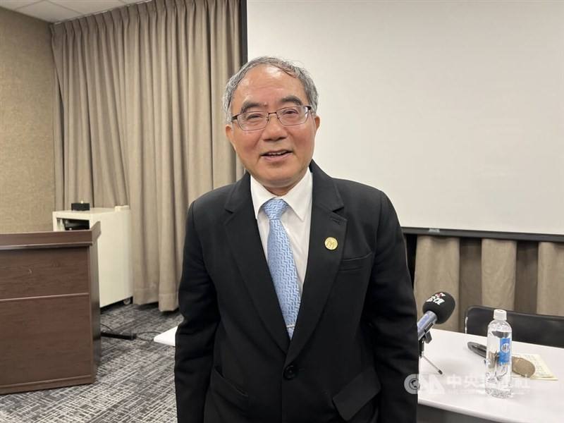 NTU President Chen Wen-chang.