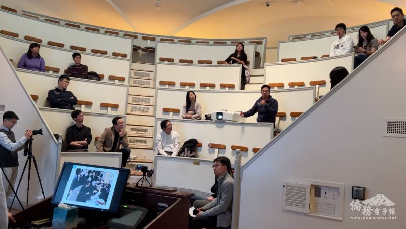 現場觀眾踴躍發言提問