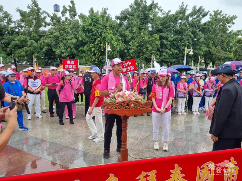 曼谷市長查察致詞