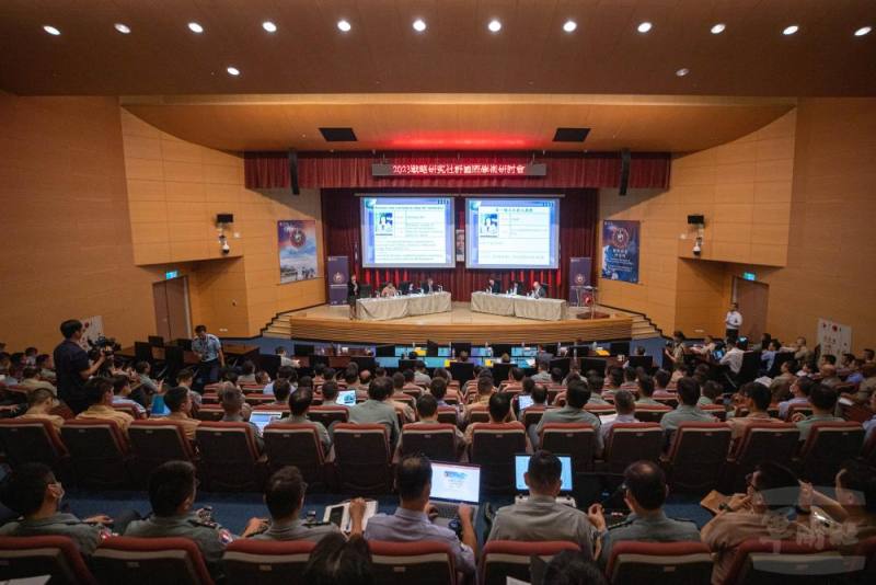 國防大學於八德校區舉辦研討會。（軍聞社記者陳軍均攝）