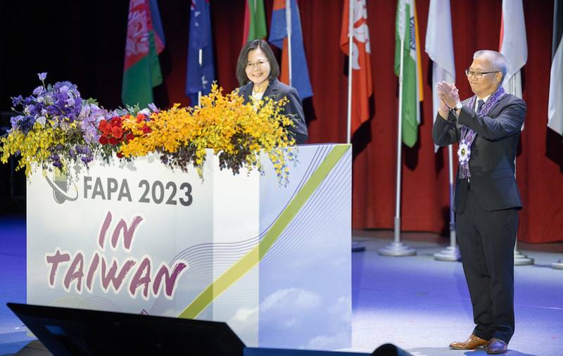 總統出席「2023亞洲藥學會年會開幕典禮」，並致詞