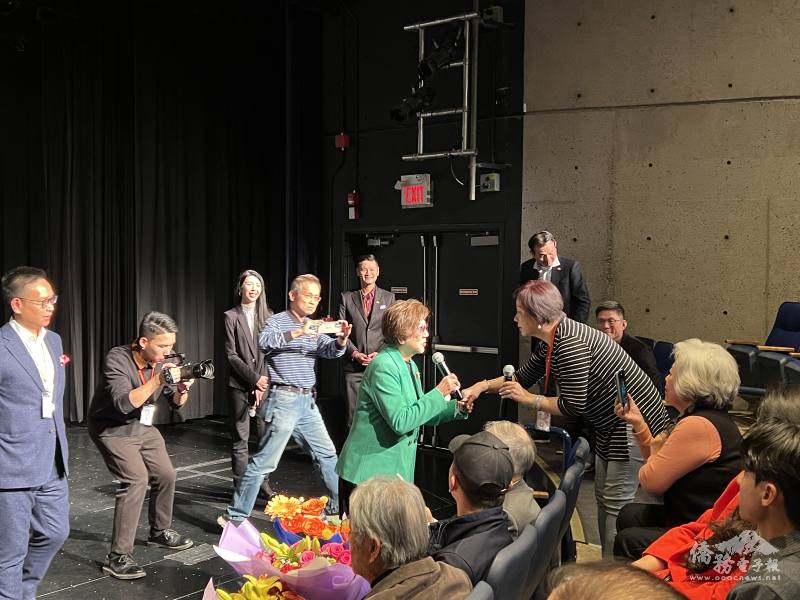 第4屆多倫多臺灣影展10月23日舉行開幕典禮，典禮前放映1963年經典名片《梁山伯與祝英台》，當年飾演梁山伯的凌波女士親臨現場，與影迷一同重溫經典、交流互動。