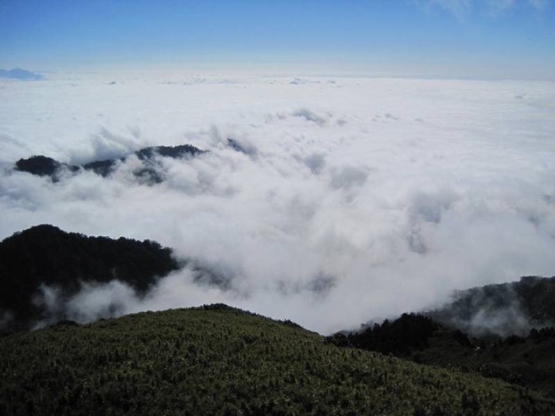 秋冬賞雲海 首選合歡山
