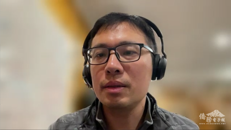 波克萊臺灣商會商務組長李忠霖主持會議。