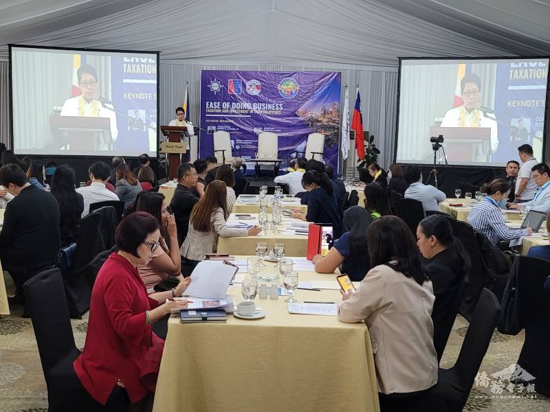 由菲律賓臺灣工商總會、菲律賓新加坡商會、菲律賓馬來西亞商會主辦的「在菲律賓便利經商之投資與稅務座談會」