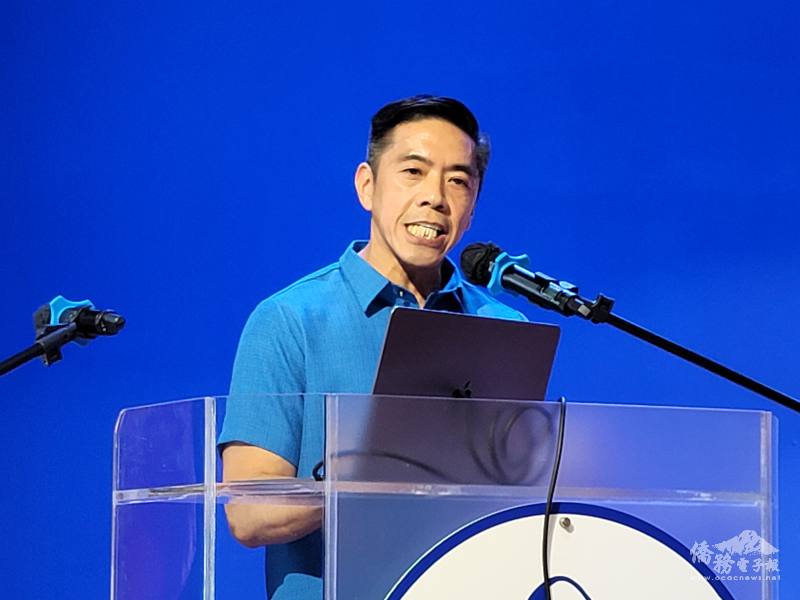 葉啟明致詞時說，期盼所有與會人士在聆聽完講座後，都能夠學會如何控制好情緒