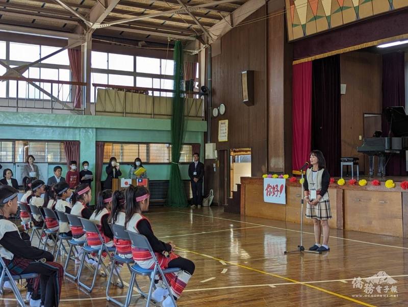 霞雲國小校長羅幼蓮致詞