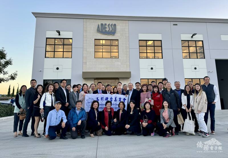 參訪核桃市的Adesso(艾迪索科技)大合照