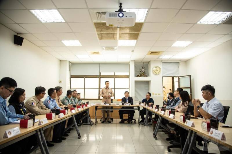 國防大學校長劉上將前往國立嘉義女子高級中學主持嘉義地區招生說明會
