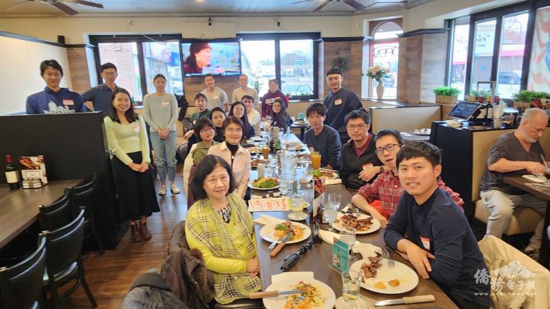 波士頓辦事處教育組邀獲得留學生獎學金、奧林匹克獎學金者及公費生聚餐