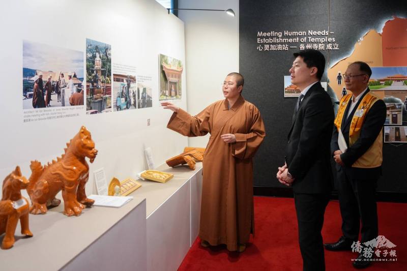 覺舫法師解說南天寺與南天大學從無到有建設過程