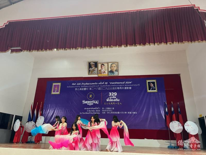 大同中學學生歌舞表演