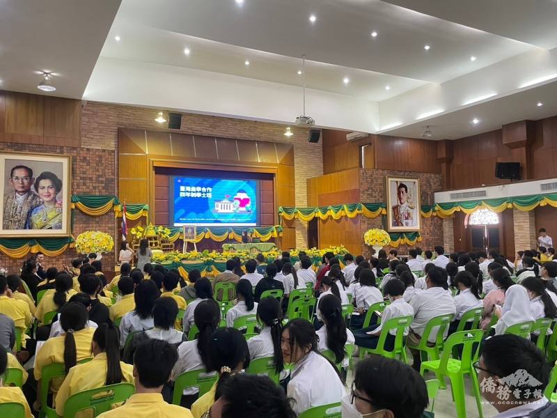 11月28日帖詩琳暖武里分校招生說明會