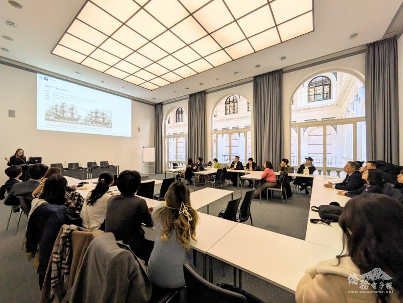 漢堡IHK工商會參訪