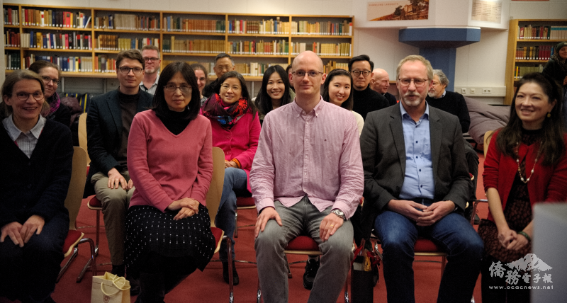12月7日於特里爾大學圖書館所舉辦專題講座會後合影