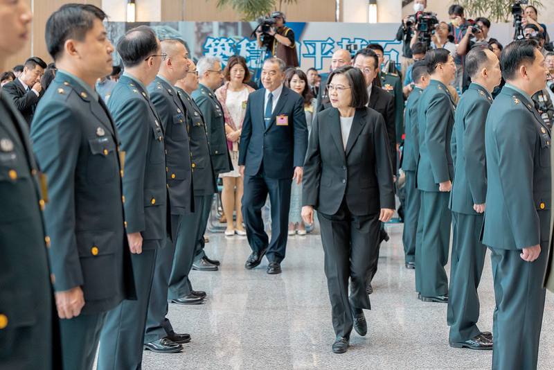 總統出席「112年下半年陸海空軍晉任將官勗勉典禮」