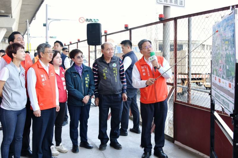 行政院長陳建仁視察「國道8號台南系統交流道改善及跨南133路口立體化工程」