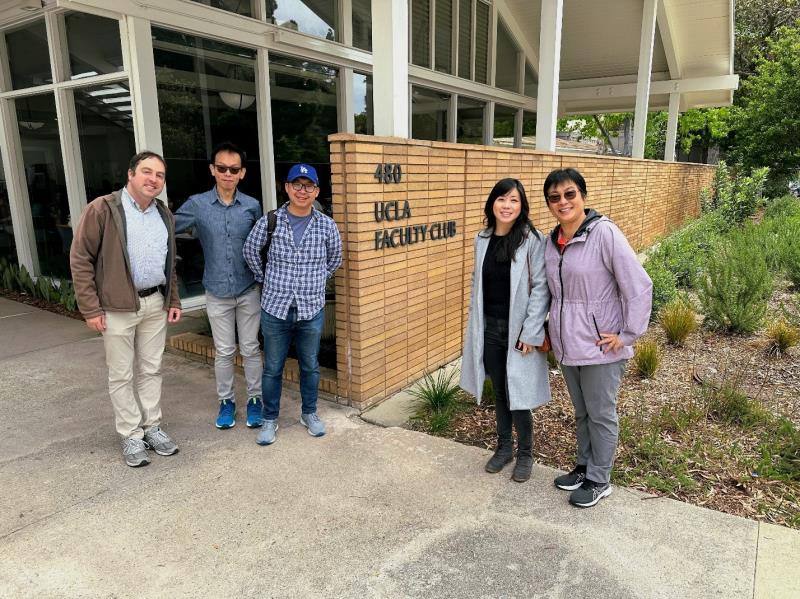 Deputy Director Aaron Miller; Dr. Dai Shih-chan, Dr. Kevin Luo, Program Coordinator Jeannie Chen, and Director Min Zhou after a send-off lunch for the postdoctoral fellows