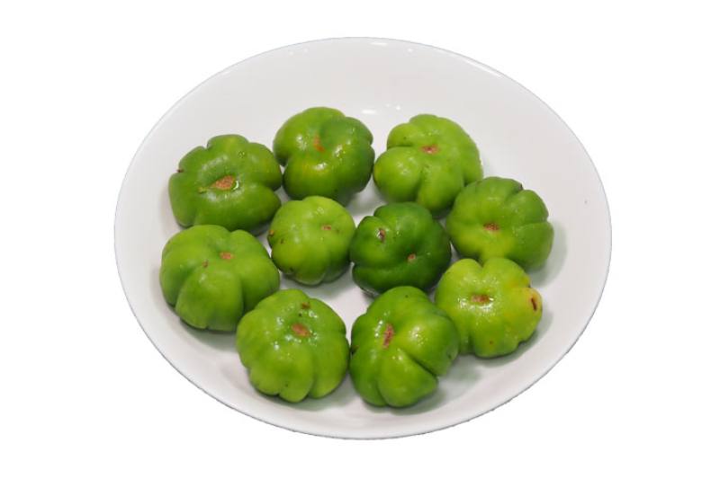 Blanching reduces the bitterness of ornamental eggplant (a.k.a. “pumpkin on a stick”), but the plant’s distinctive flavor still comes through after roasting or frying.