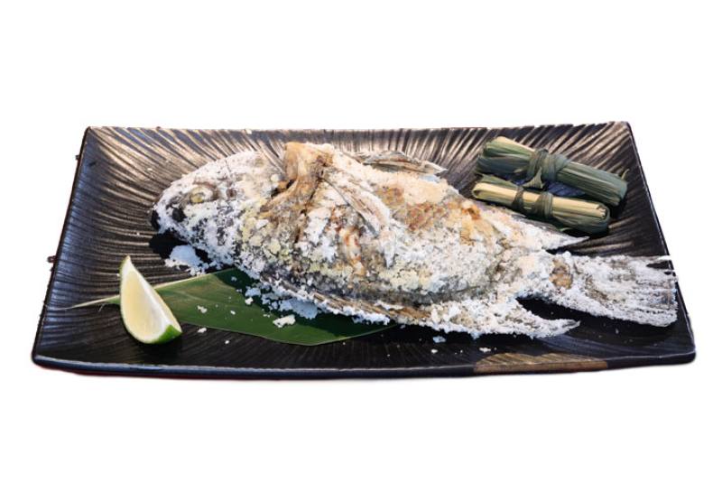 Stuffing fish with lemongrass gives it a lemony flavor.