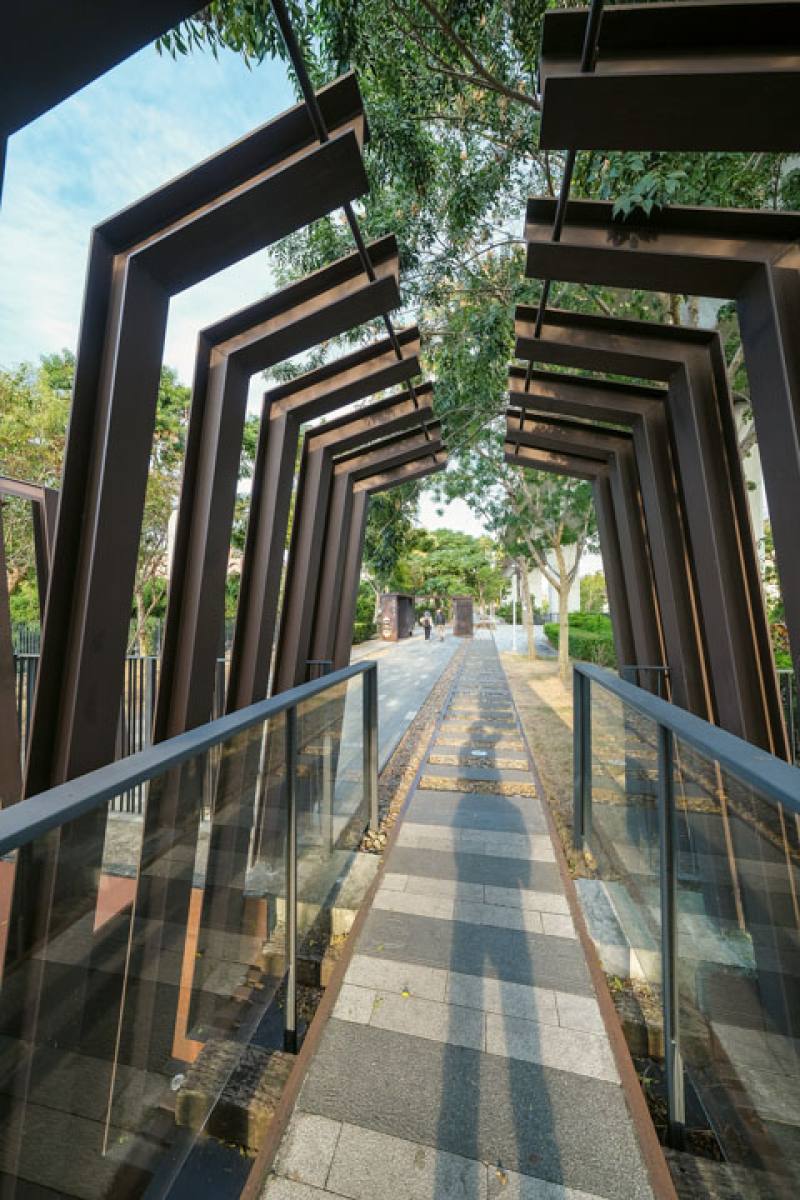Strolling along Taiwan Connection 1908, one can gaze out over Taichung’s streets from the perspective of the trains of days gone by and enjoy soothing greenery in the city.