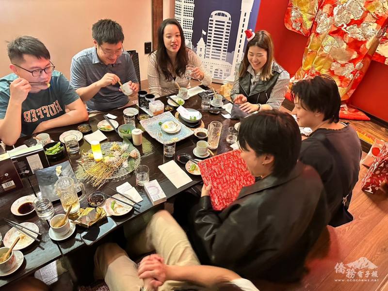 餐會過程中歡聲笑語不斷